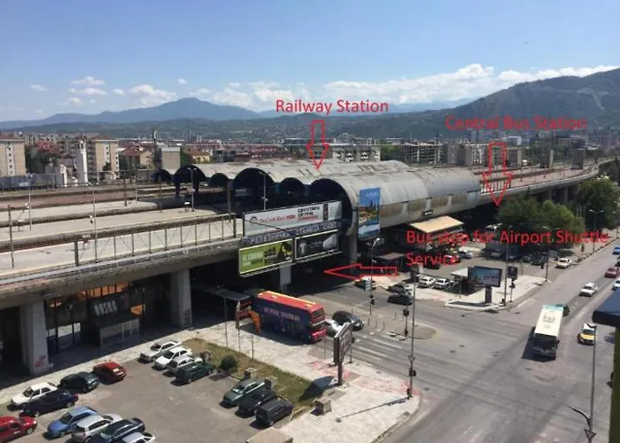 Fis Centar Loft * Скоп'є